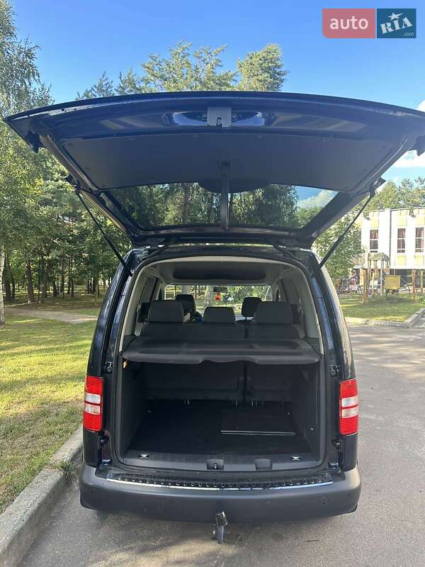 Минивэн Volkswagen Caddy 2015 в Львове