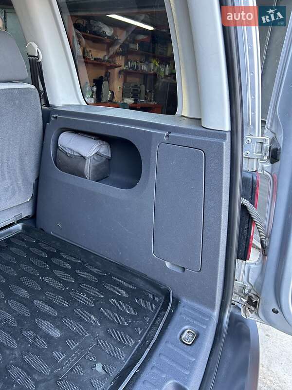 Минивэн Volkswagen Caddy 2011 в Харькове