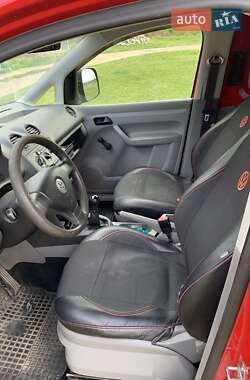 Минивэн Volkswagen Caddy 2008 в Хусте