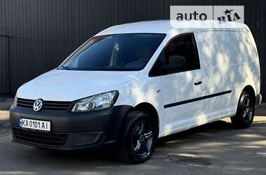 Грузовой фургон Volkswagen Caddy 2012 в Киеве