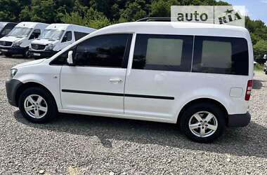 Грузовой фургон Volkswagen Caddy 2015 в Иршаве