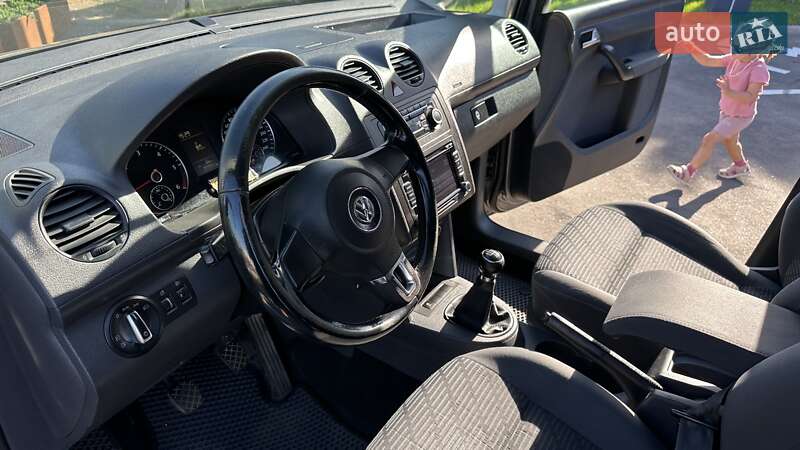 Мінівен Volkswagen Caddy 2012 в Одесі