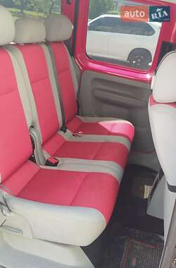 Мінівен Volkswagen Caddy 2008 в 