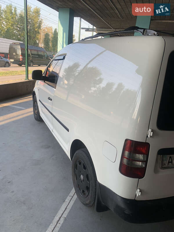 Грузовой фургон Volkswagen Caddy 2010 в Киеве фото 17 Грузовой фургон Volkswagen Caddy 2010 в Киеве