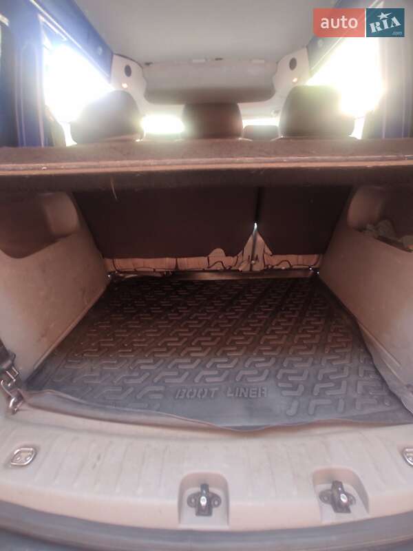 Минивэн Volkswagen Caddy 2011 в Киеве