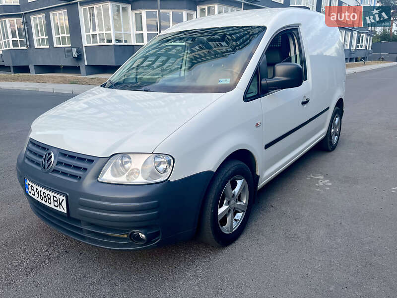 Грузовой фургон Volkswagen Caddy 2009 в Чернигове