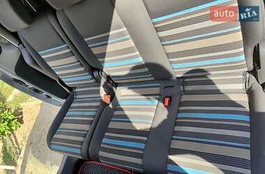 Минивэн Volkswagen Caddy 2011 в Великодолинском