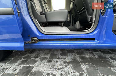 Мінівен Volkswagen Caddy 2009 в 