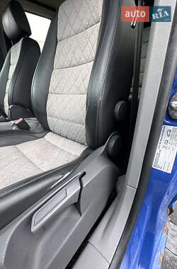 Мінівен Volkswagen Caddy 2009 в 
