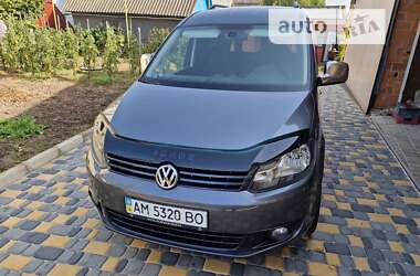 Вантажний фургон Volkswagen Caddy 2012 в Житомирі