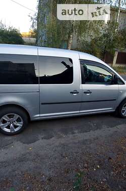 Минивэн Volkswagen Caddy 2010 в Киеве