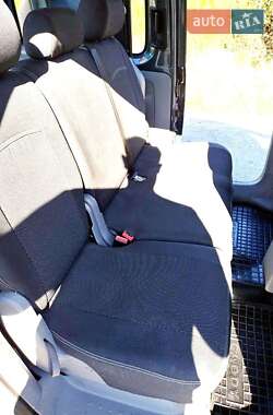 Минивэн Volkswagen Caddy 2006 в 