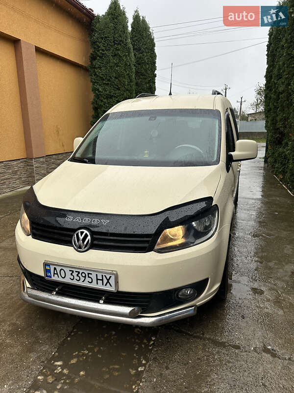 Volkswagen Caddy 2013