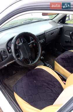 Грузопассажирский фургон Volkswagen Caddy 1999 в 