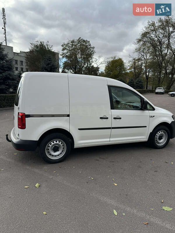 Грузовой фургон Volkswagen Caddy 2018 в Каменском