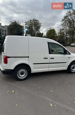 Грузовой фургон Volkswagen Caddy 2018 в 