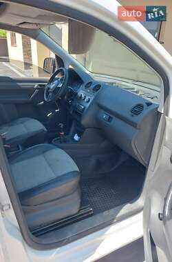 Вантажний фургон Volkswagen Caddy 2011 в 