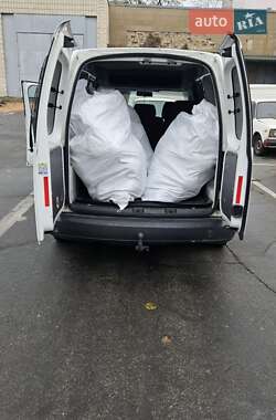 Минивэн Volkswagen Caddy 2013 в 