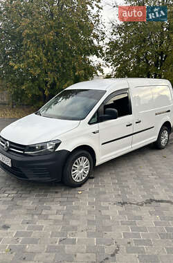 Вантажний фургон Volkswagen Caddy 2015 в Пирятині