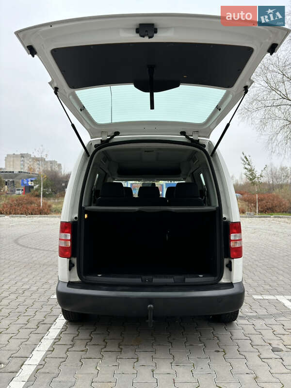Минивэн Volkswagen Caddy 2014 в Хмельницком