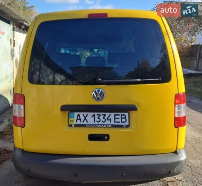 Минивэн Volkswagen Caddy 2005 в Староконстантинове