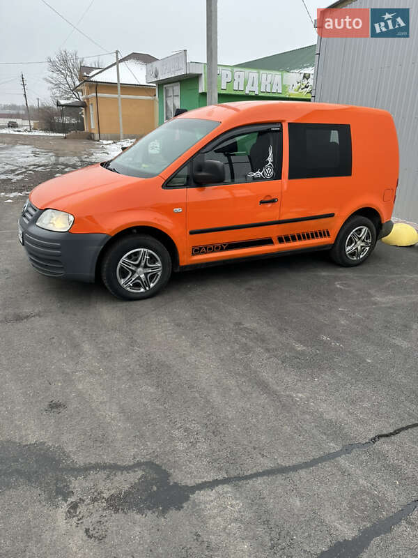 Минивэн Volkswagen Caddy 2007 в Бахмаче