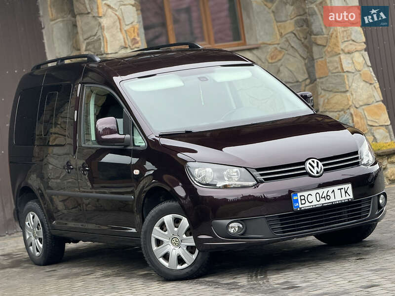 Мінівен Volkswagen Caddy 2010 в Самборі