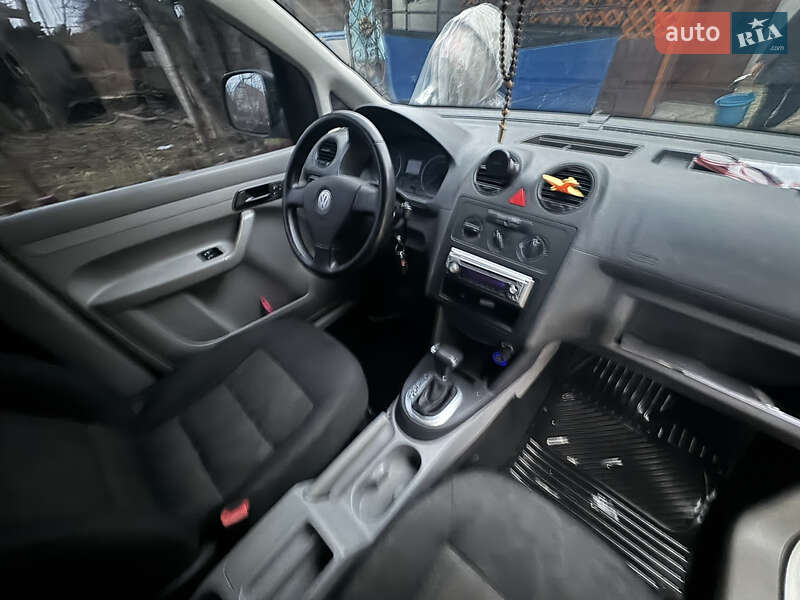 Минивэн Volkswagen Caddy 2008 в Звягеле фото 20 Минивэн Volkswagen Caddy 2008 в Звягеле