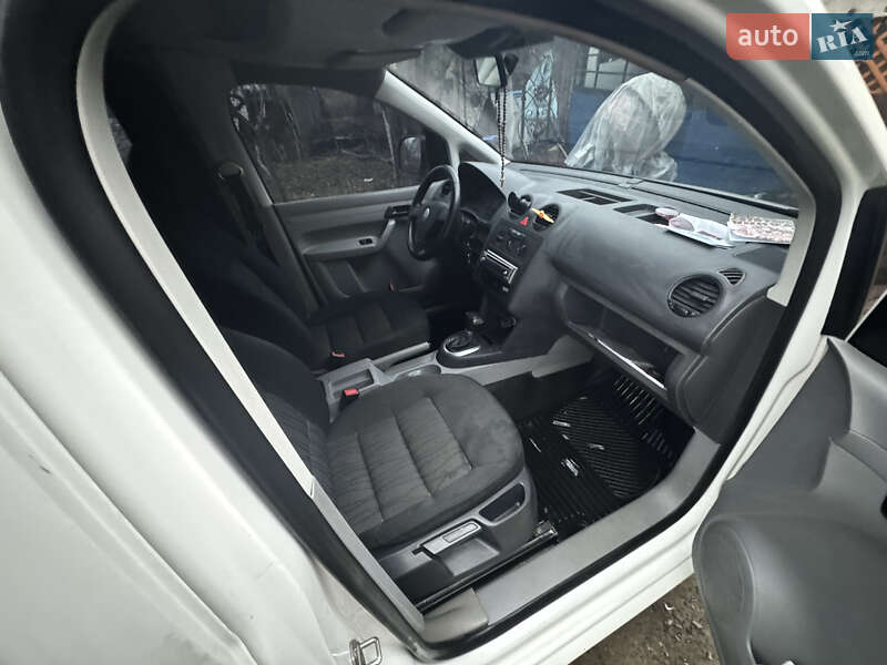 Минивэн Volkswagen Caddy 2008 в Звягеле фото 23 Минивэн Volkswagen Caddy 2008 в Звягеле