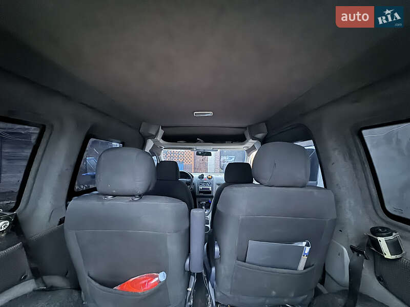 Минивэн Volkswagen Caddy 2008 в Звягеле фото 31 Минивэн Volkswagen Caddy 2008 в Звягеле