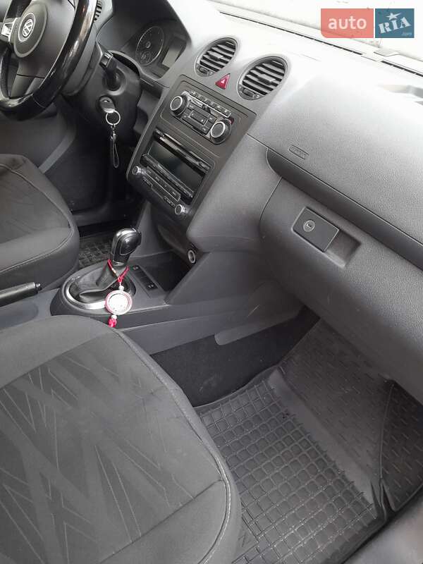 Минивэн Volkswagen Caddy 2013 в Чорткове