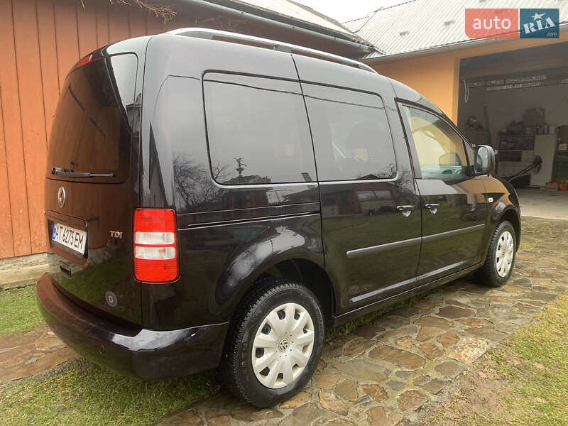 Мінівен Volkswagen Caddy 2013 в Івано-Франківську