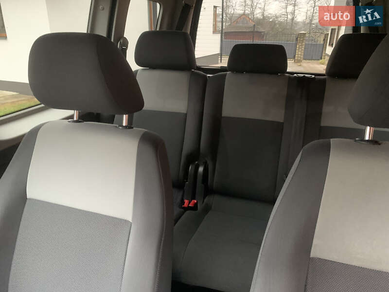 Мінівен Volkswagen Caddy 2013 в Івано-Франківську