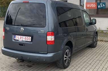 Минивэн Volkswagen Caddy 2010 в 