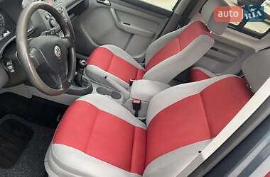 Минивэн Volkswagen Caddy 2010 в 
