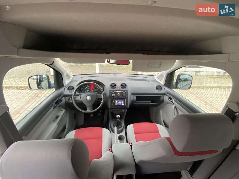 Минивэн Volkswagen Caddy 2010 в Черкассах