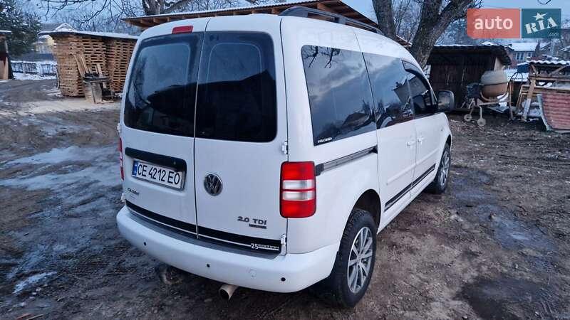 Мінівен Volkswagen Caddy 2011 в Вижниці