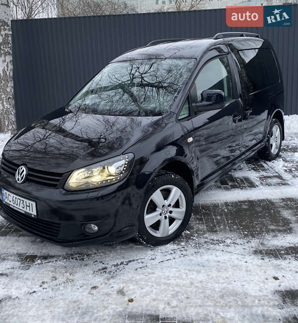 Минивэн Volkswagen Caddy 2013 в Полтаве