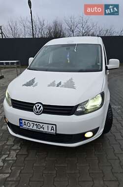 Грузовой фургон Volkswagen Caddy 2011 в Виноградове