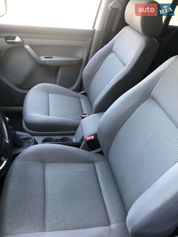 Минивэн Volkswagen Caddy 2008 в Днепре фото 16 Минивэн Volkswagen Caddy 2008 в Днепре