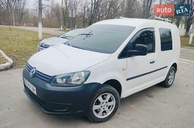 Вантажний фургон Volkswagen Caddy 2011 в Бахмачі