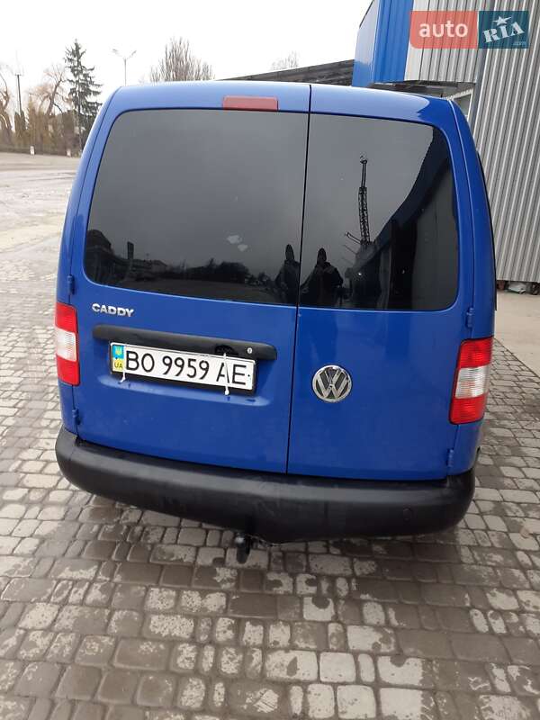 Минивэн Volkswagen Caddy 2006 в Борщеве