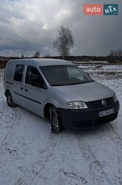 Вантажопасажирський фургон Volkswagen Caddy 2010 в Маневичах