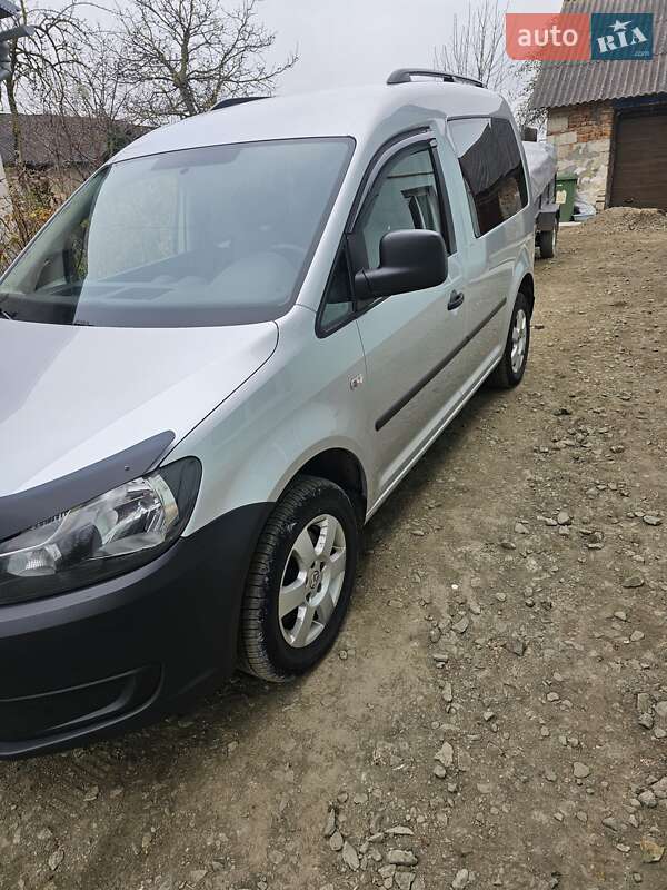 Минивэн Volkswagen Caddy 2012 в 
