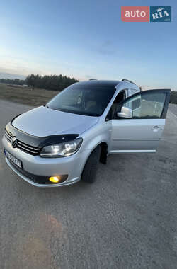 Минивэн Volkswagen Caddy 2012 в 