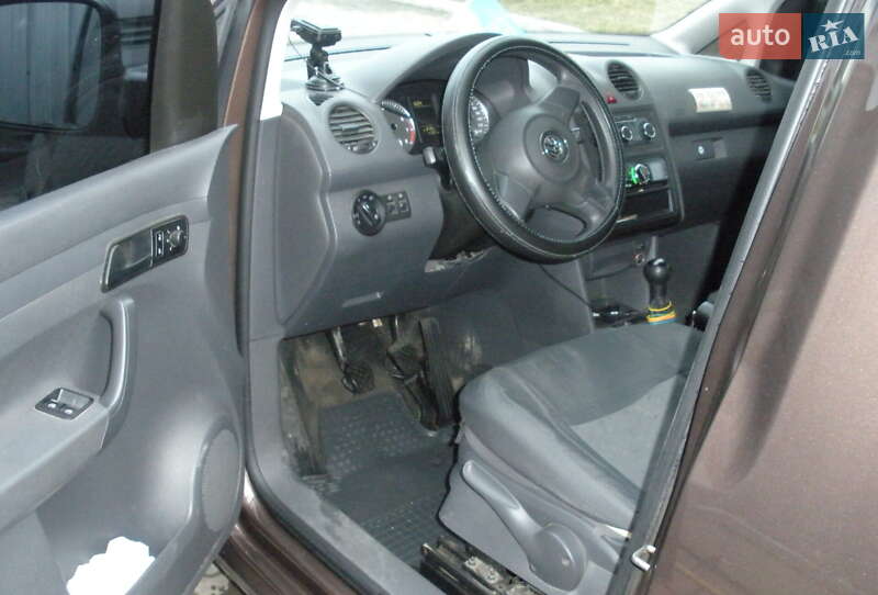 Минивэн Volkswagen Caddy 2011 в Шепетовке