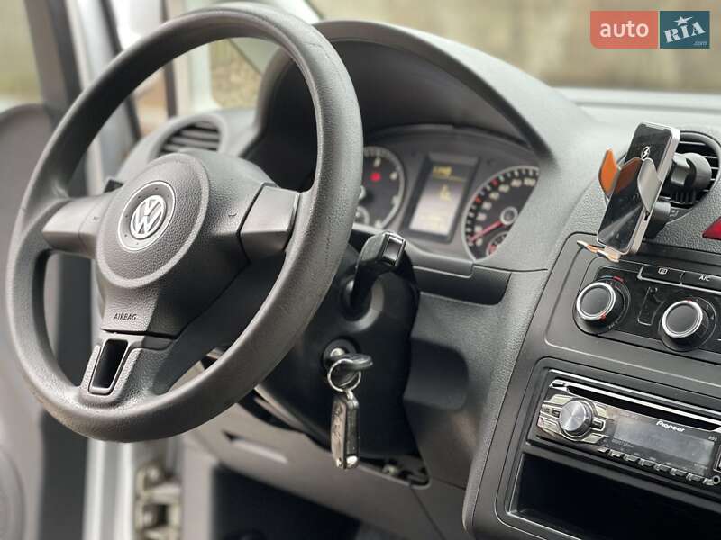 Минивэн Volkswagen Caddy 2012 в Дергачах