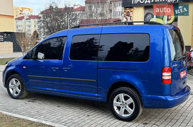 Мінівен Volkswagen Caddy 2010 в Кам'янець-Подільському