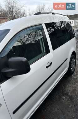 Минивэн Volkswagen Caddy 2009 в Звенигородке