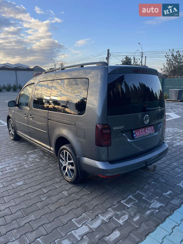Минивэн Volkswagen Caddy 2015 в Виноградове